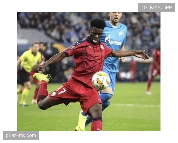 楚阿梅尼稳健发挥渐成中场核心，崭露头角成球队新希望