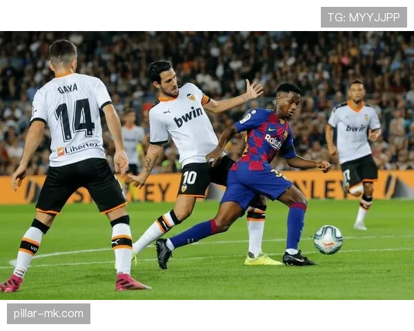 西甲蓝白军团重燃斗志，战术革新助球队强势回暖