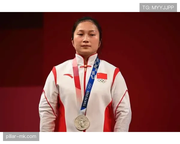 廖秋云训练完直接拎爱马仕去吃米其林，这日子谁懂